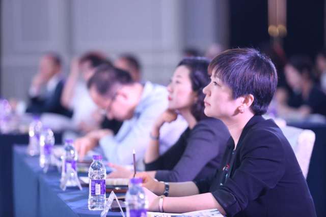 杭州伍方會議案例|“用投資發現價值”新周期宏觀趨勢論壇